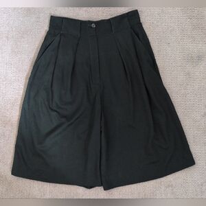 Tweeds Vintage Pleated Dark Green Tailored Dressy Bermuda Shorts